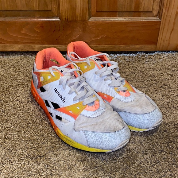 reebok hexalite basketball shoes